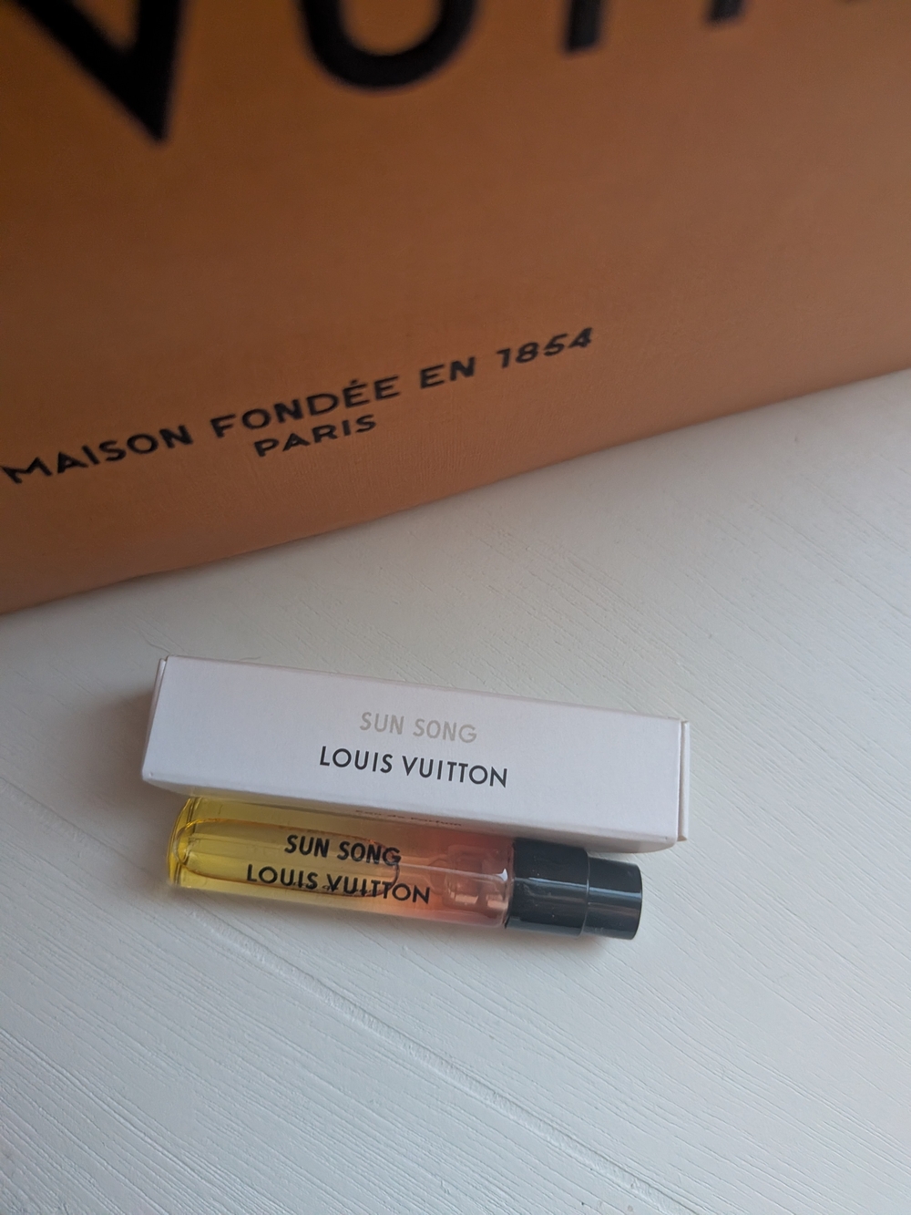 Louis Vuitton Sun Song Travel Spray - Yellow & Amber